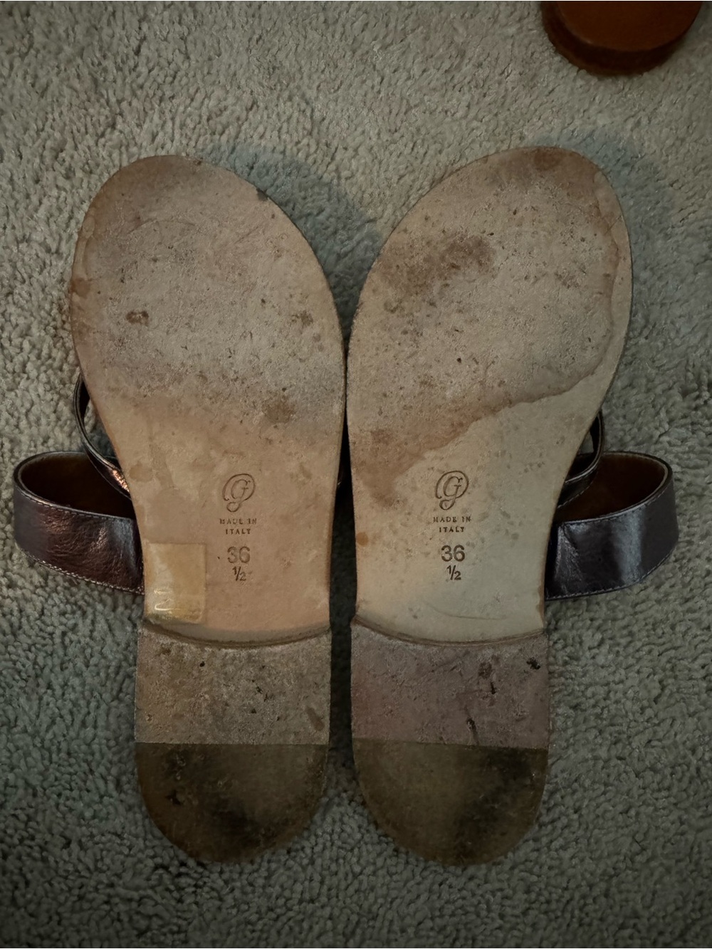 M. Gemi - The Medio - Pewter Metalic Leather Sandals - Picture 2 of 4